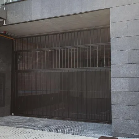 Herri Gain - Basque Apartment