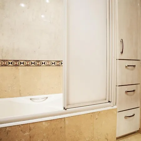 Apartment Herri Gain - Basque *